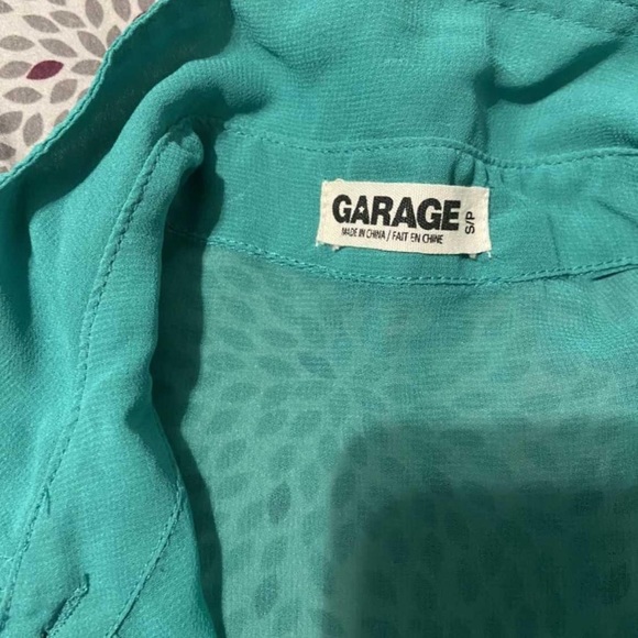 Garage Button Up Blouse - Picture 2 of 2